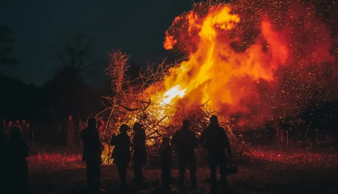 samhain-bonfire